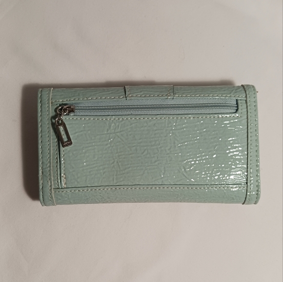 NEW! GUESS Wallet Lt. Blue  1*P*02 - Picture 7 of 7
